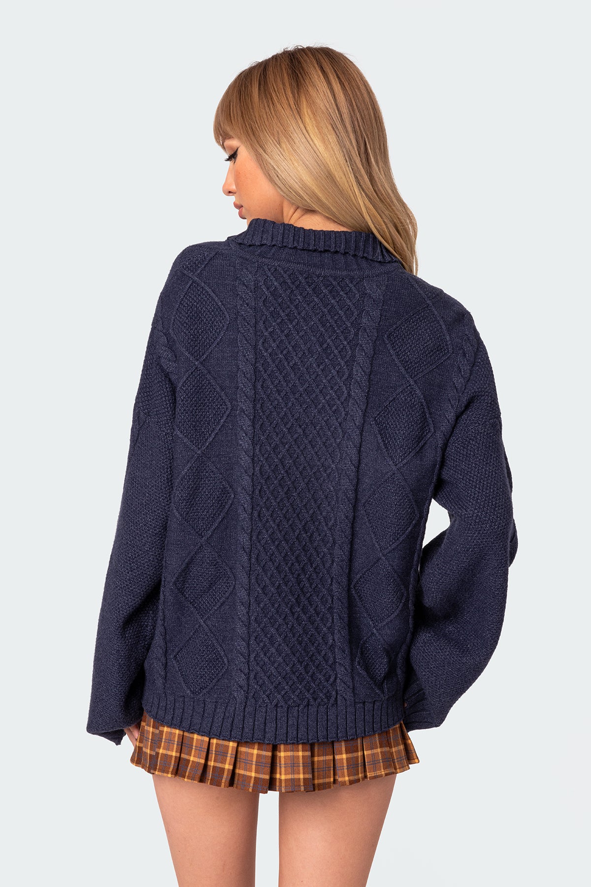 Oversized Quarter Zip Cable Knit Sweater - Image 4