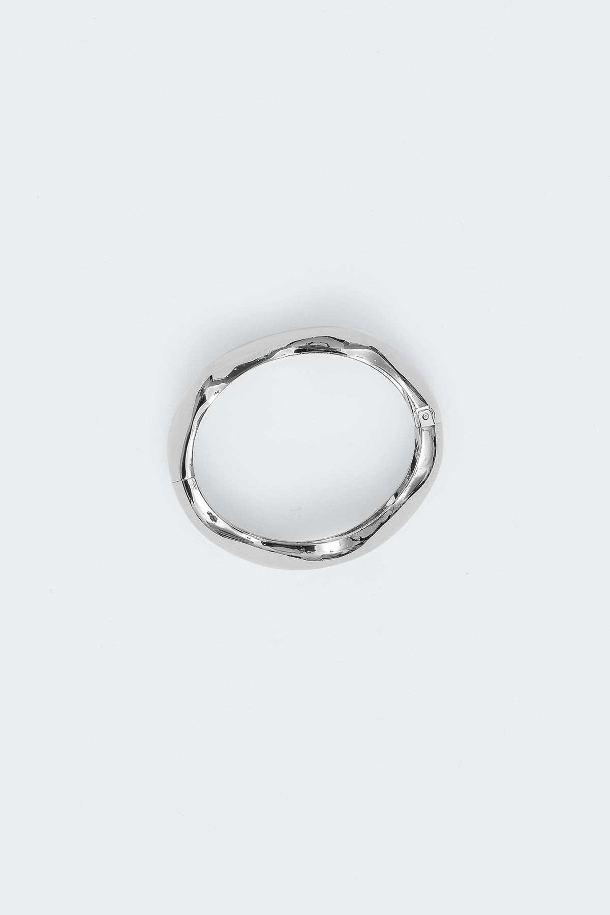 Chunky Cuff Bracelet - Image 3