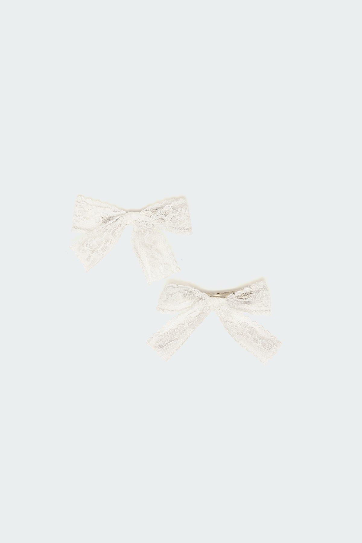 Lace Bow Hair Clip Pack - Image 2