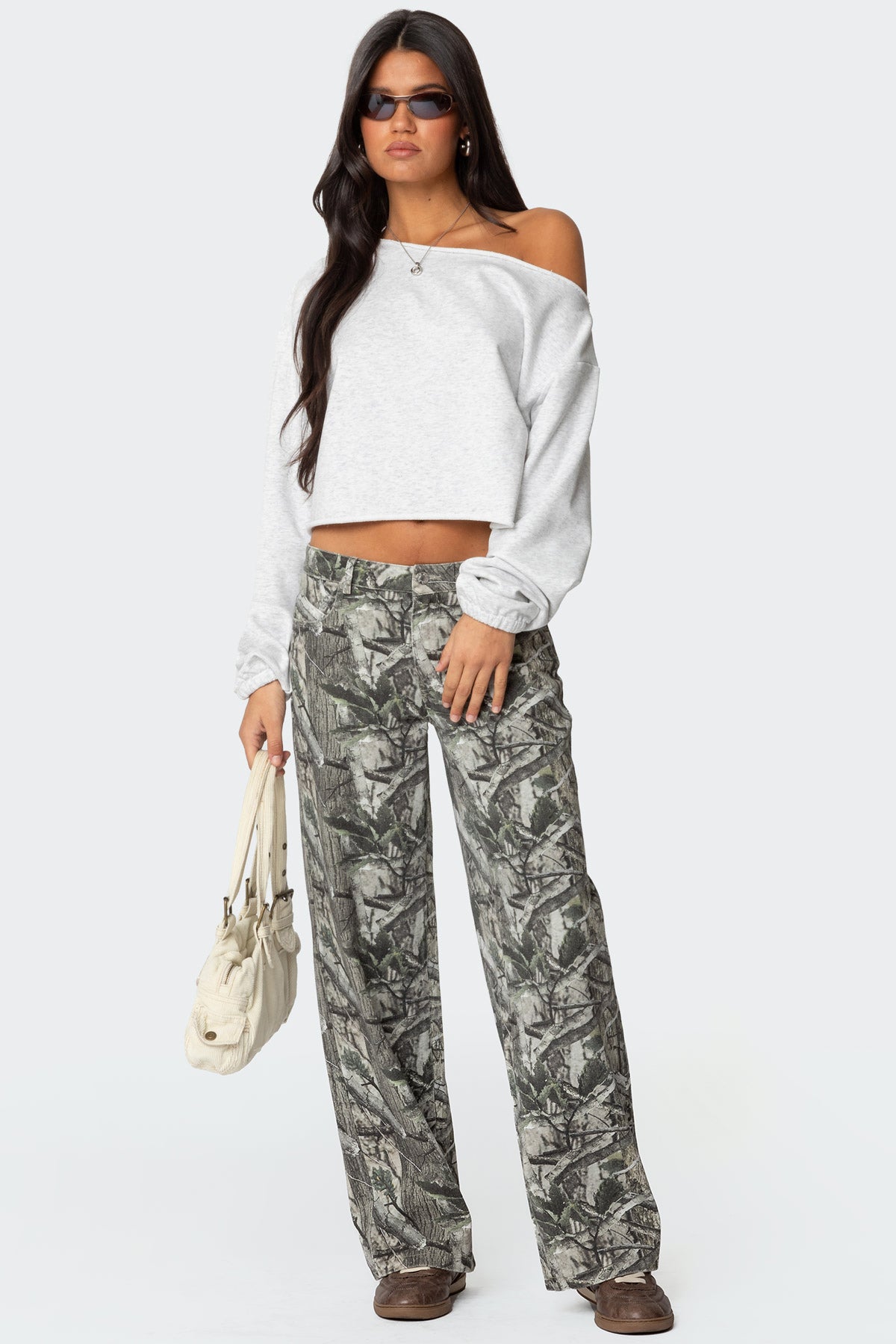 Camo & Bow Low Rise Jeans - Image 5