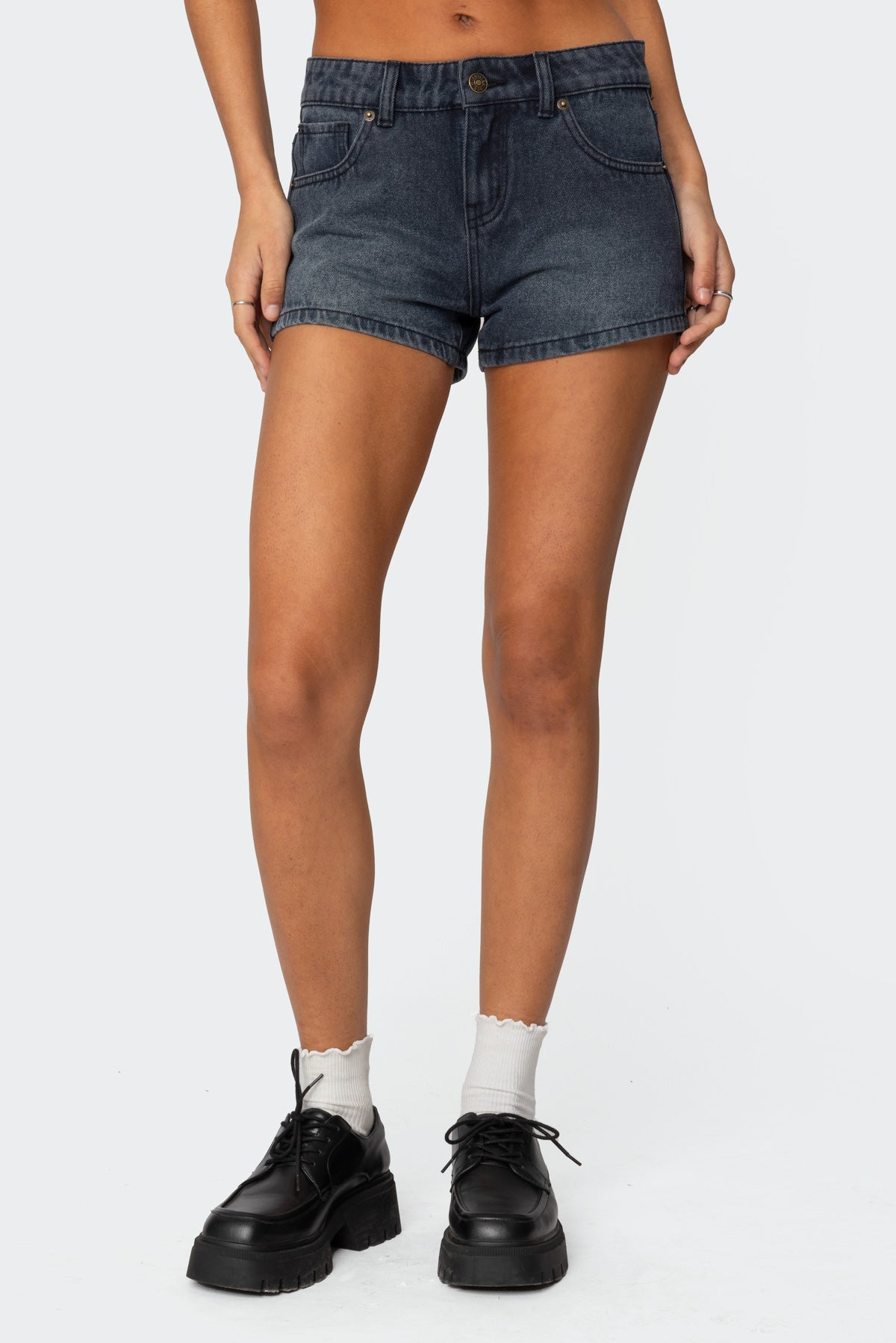 Siobhan Mid Rise Denim Shorts - Image 2