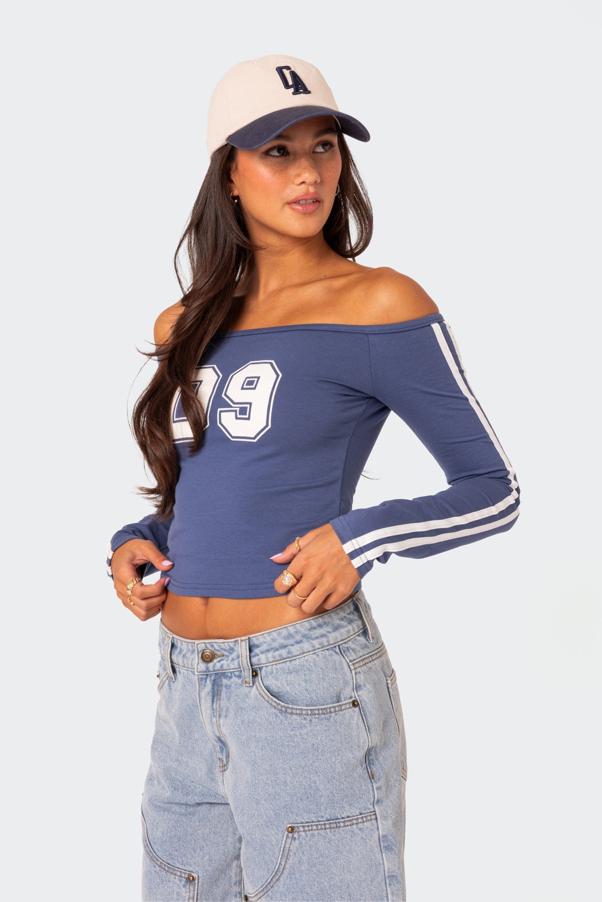 90'S Off Shoulder Long Sleeve T Shirt - Image 3