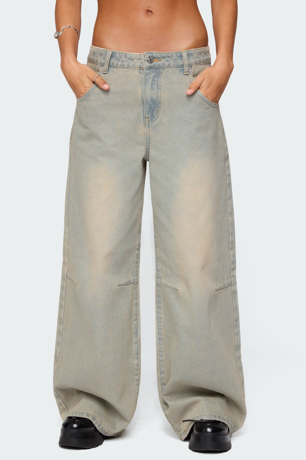 Santi Low Rise Wide Leg Jeans - Image 2