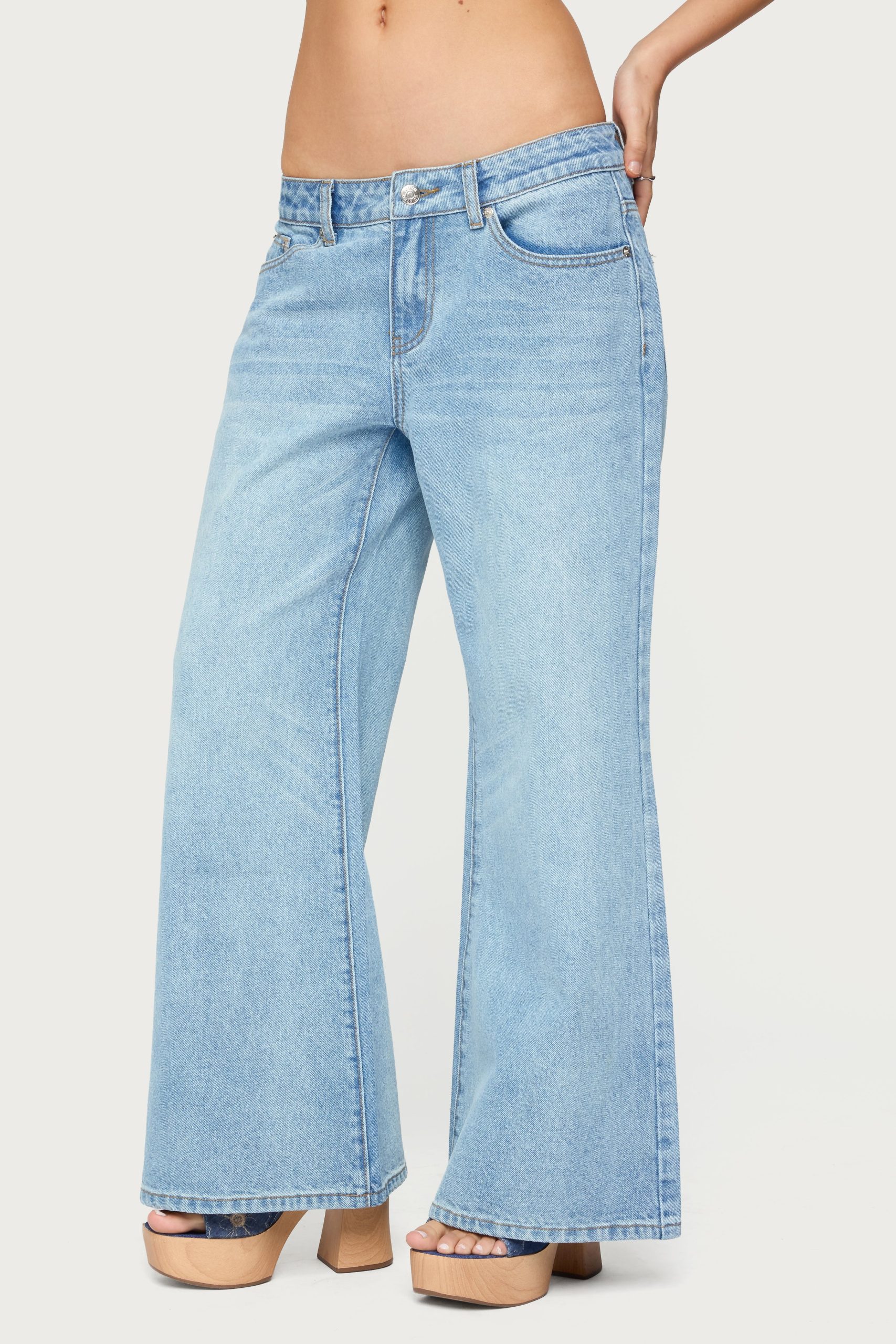 Petite Low Rise Wide Leg Jeans - Image 4