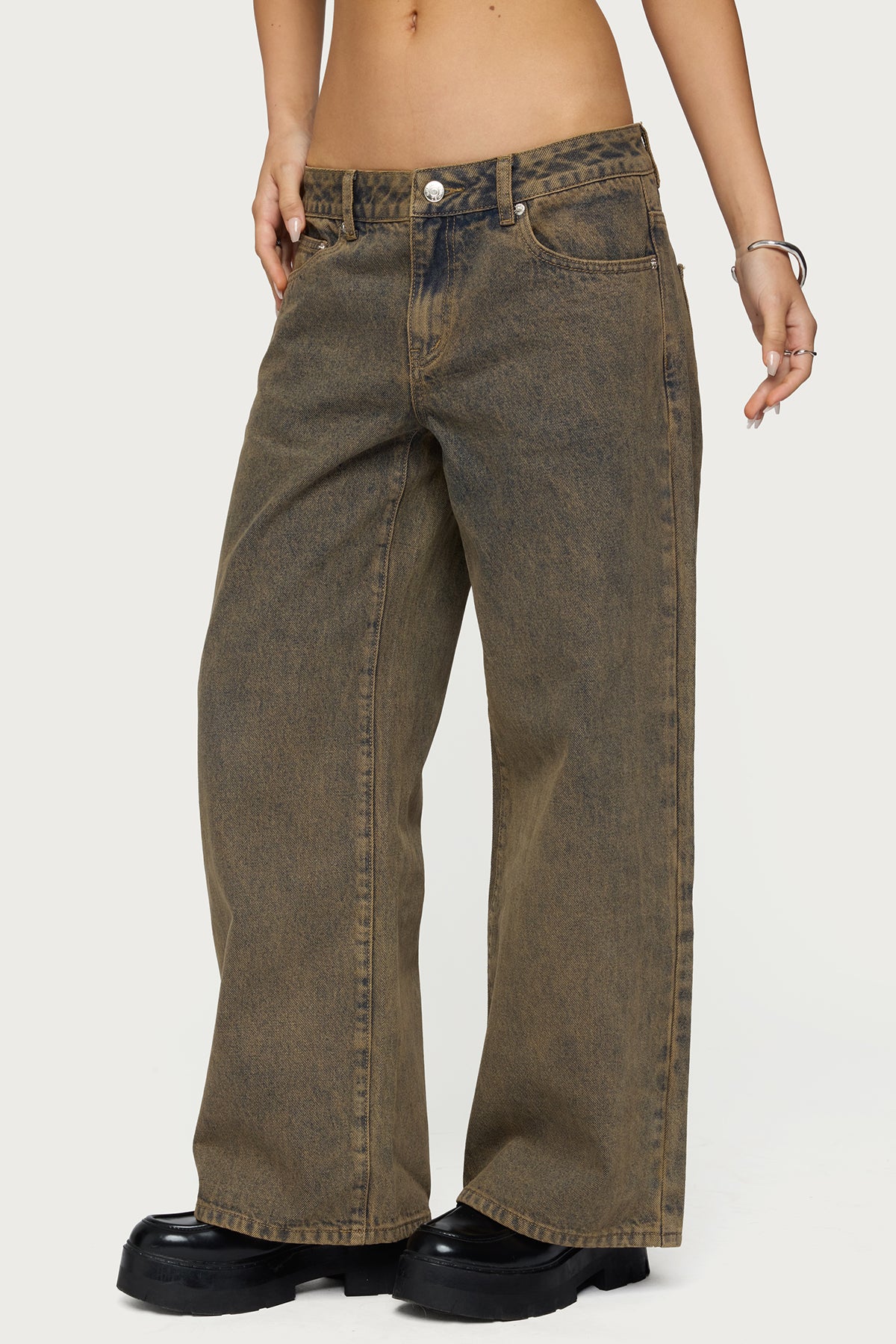 Petite Zahra Mud Wash Low Rise Jeans - Image 4