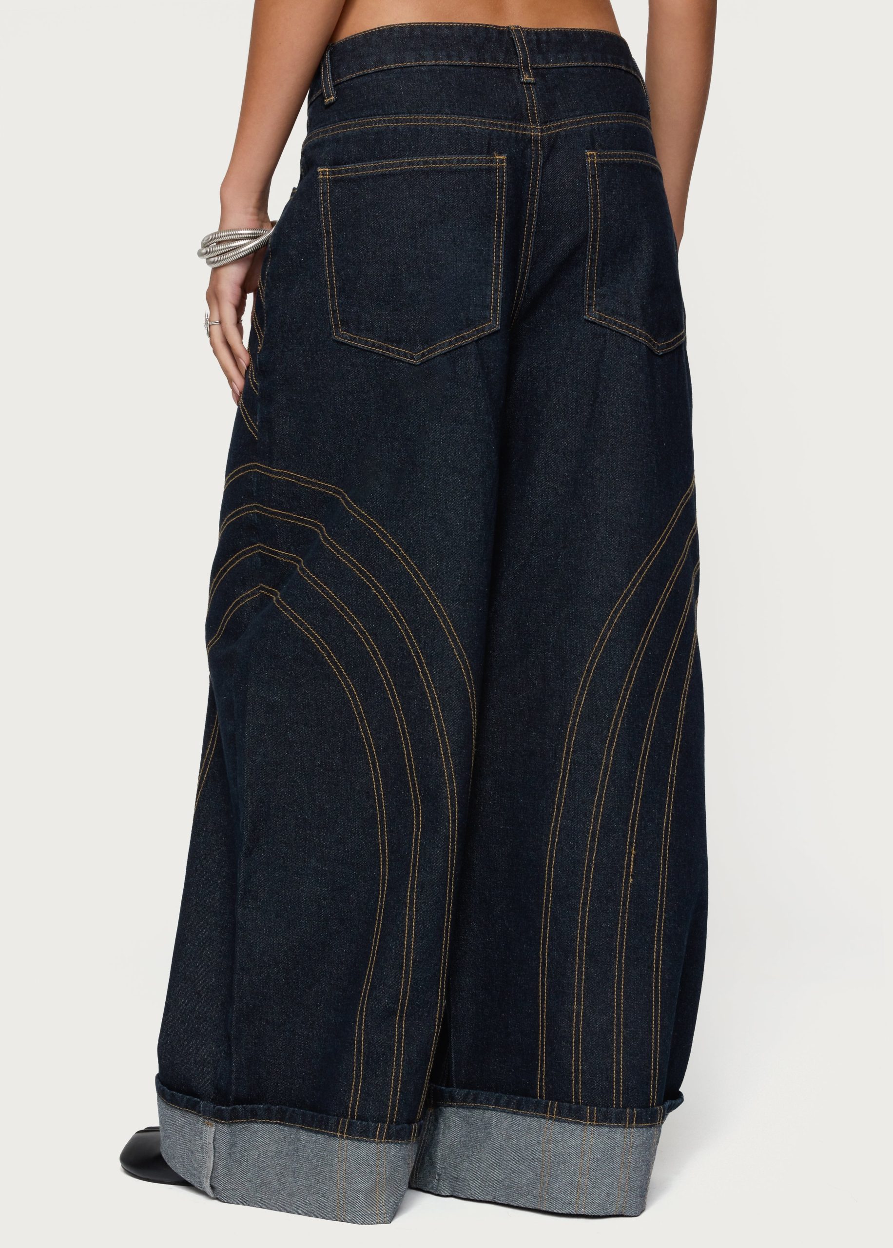 Cuffed Low Rise Wide Leg Jeans - Image 6
