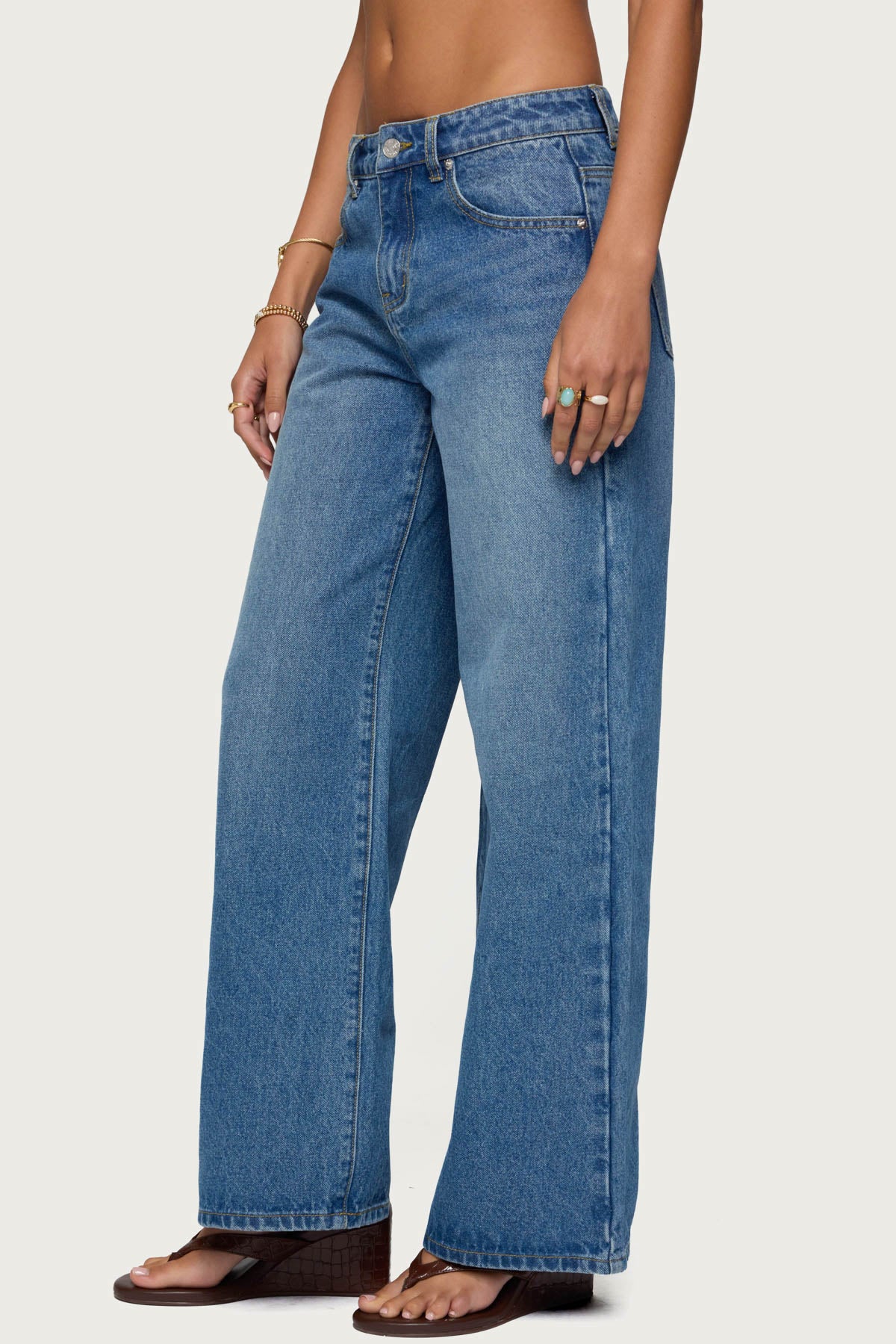 Ery Wide Leg Mid Rise Jeans - Image 3