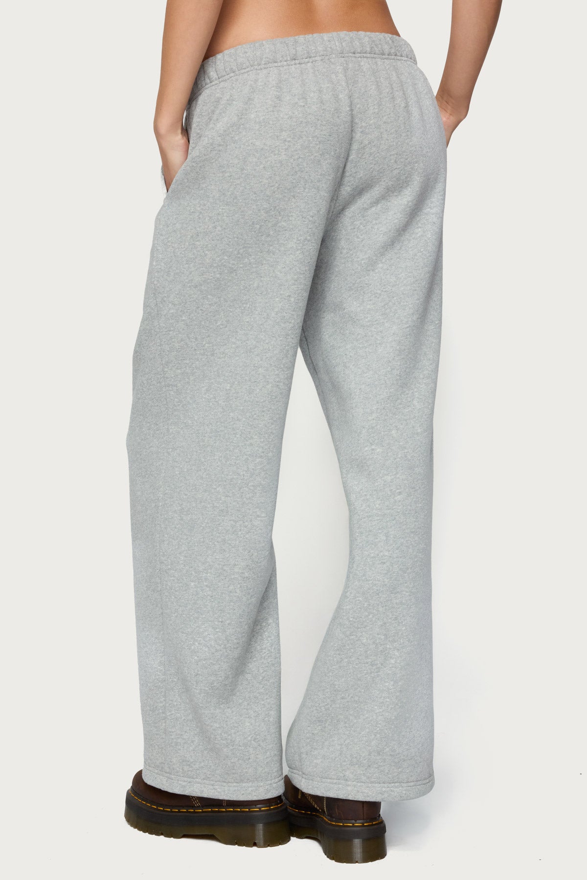 Camo Crush Edikted Sweatpants - Image 5