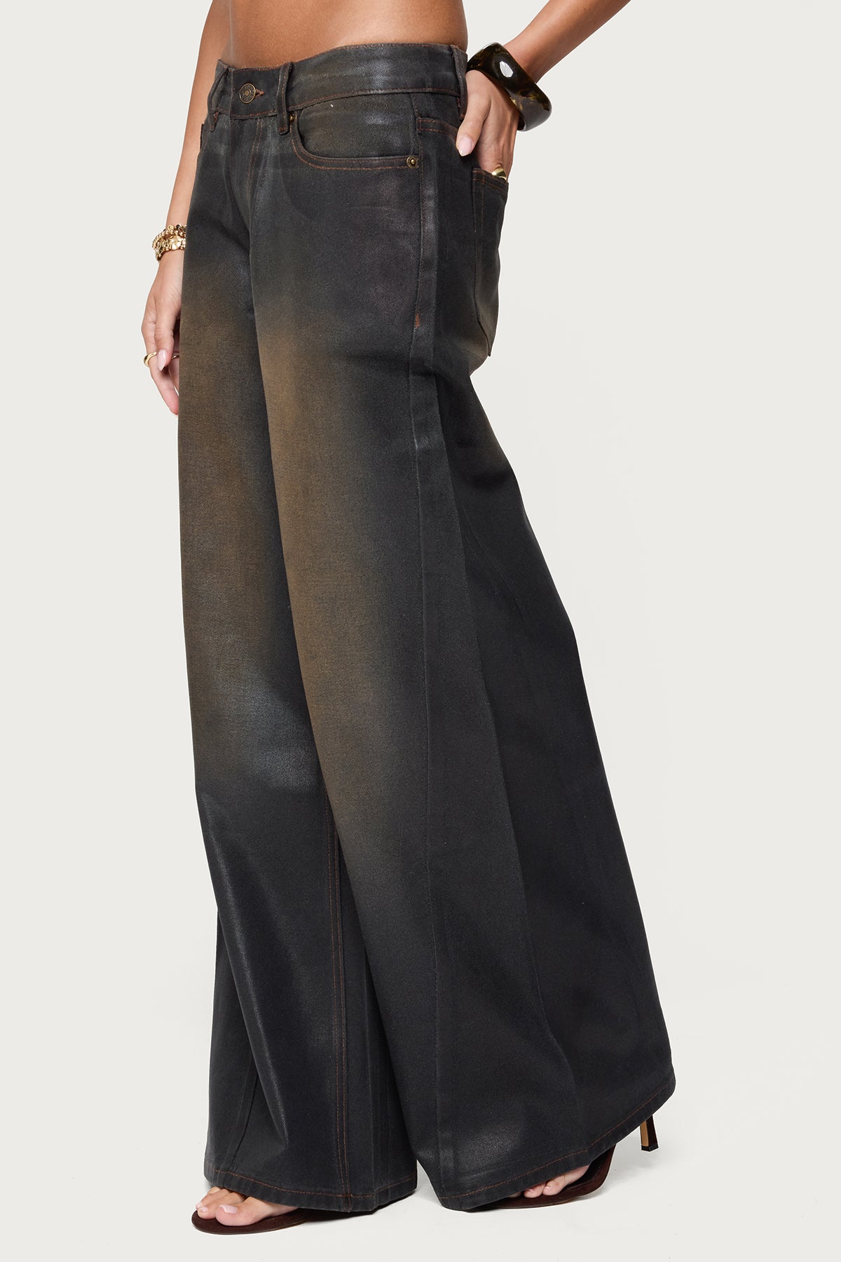 Oversized Mud Wash Low Rise Jeans - Image 4