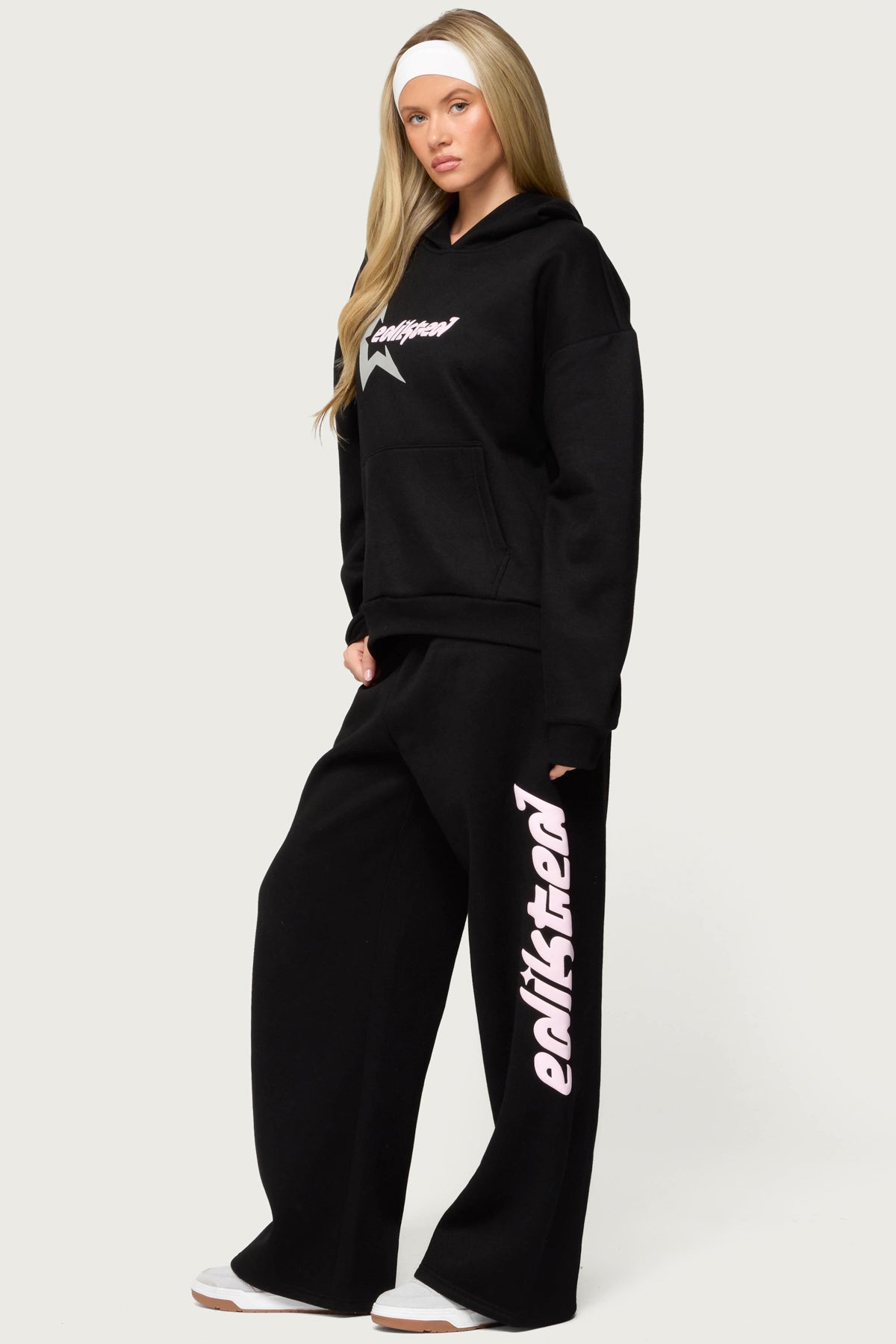 Edikted Star Hoodie - Image 4