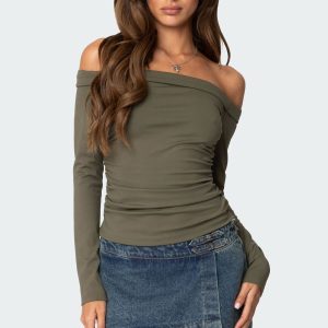 Celly Rolled Off Shoulder Top