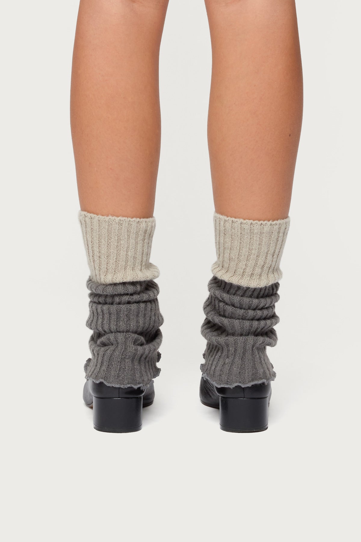 Bundled Babe Contrast Ribbed Leg Warmers - Image 3