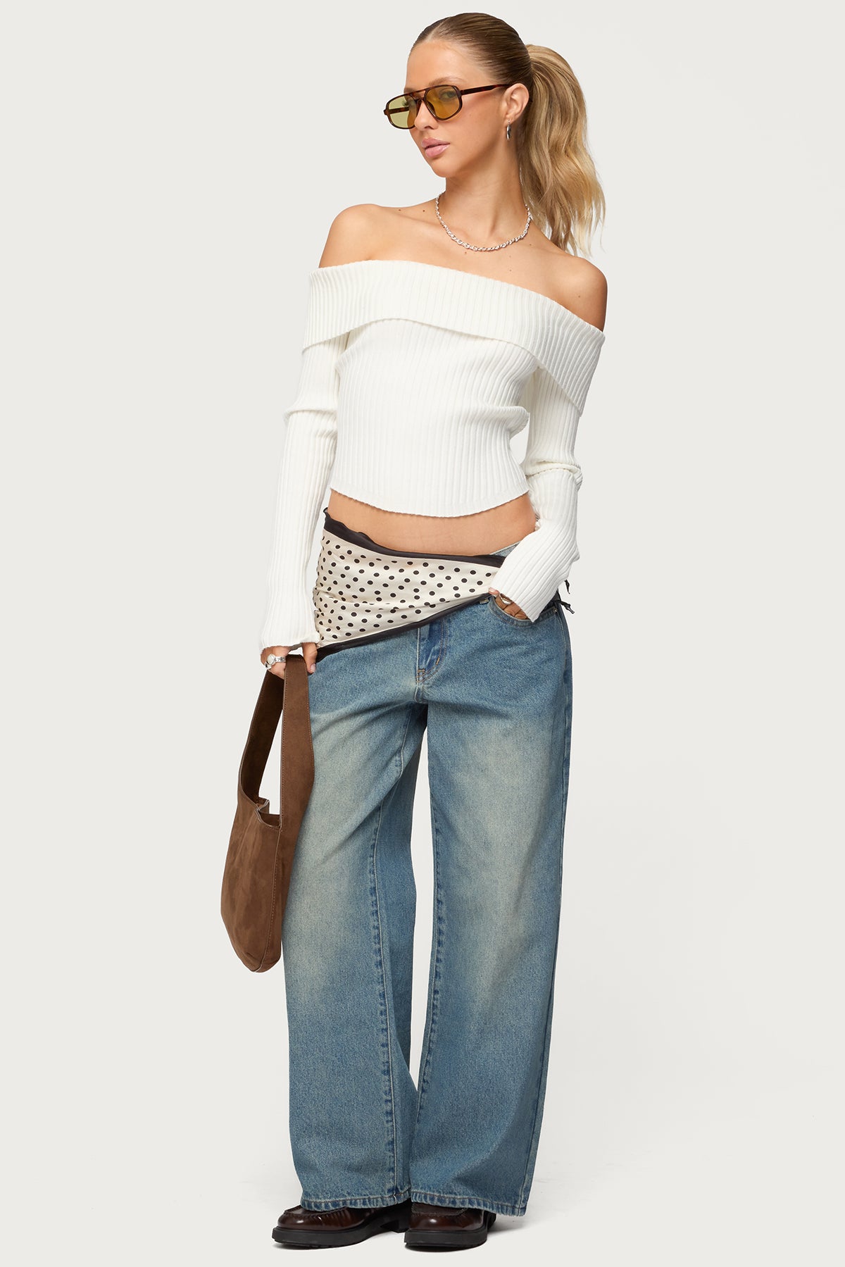 Petite Magda Low Rise Acid Wash Jeans
