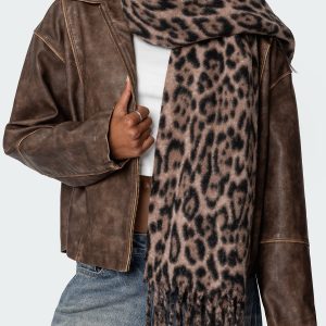 Chunky Leopard Scarf