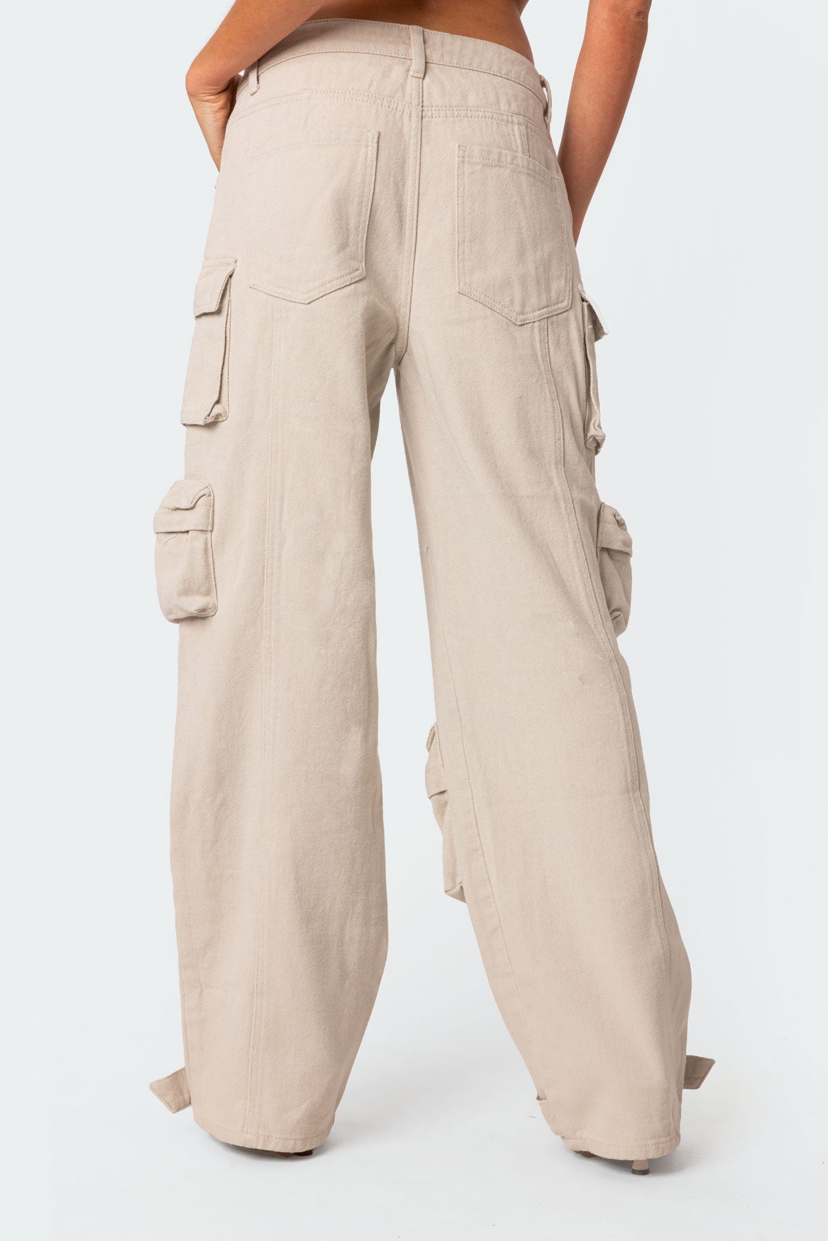 Oversized Boyfriend Cargo Jeans - Image 5