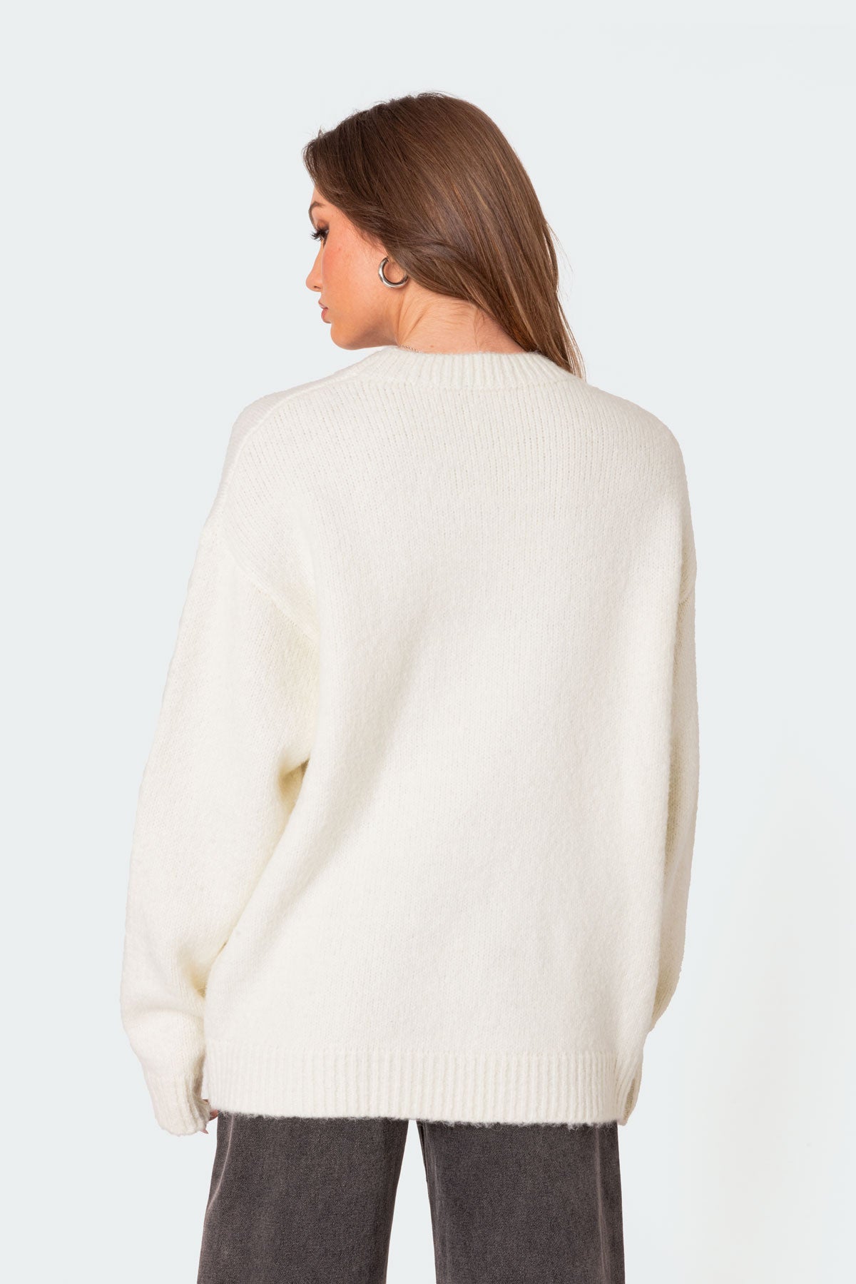 Magic 8 Oversized Chunky Knit Sweater - Image 5
