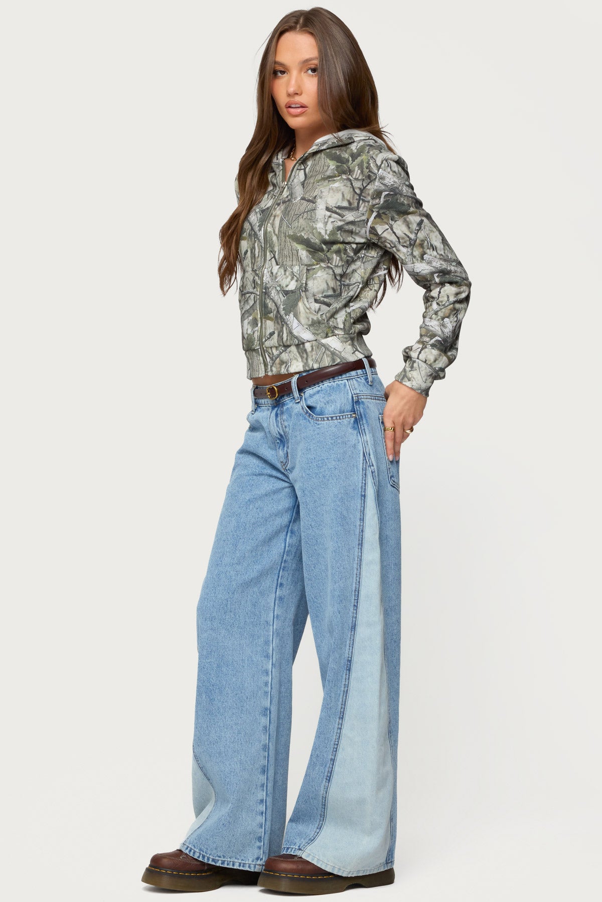 Genna Contrast Panel Low Rise Jeans - Image 3