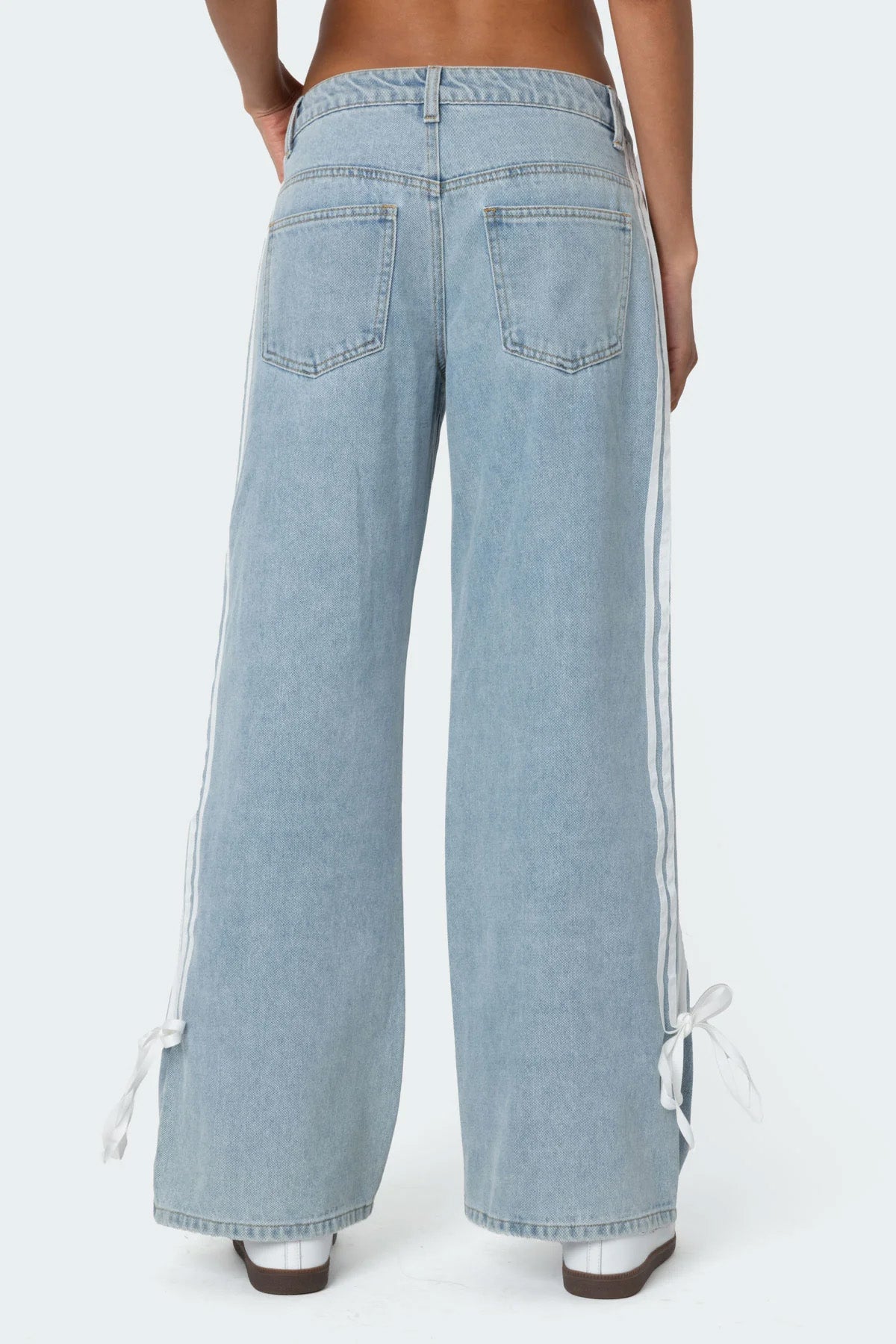 Washed Low Rise Ribbon Jeans - Image 4