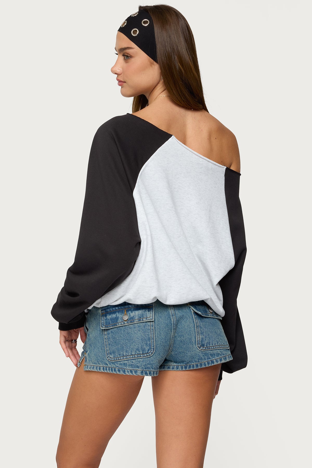 San Diego Off Shoulder Raglan Sweatshirt - Image 5